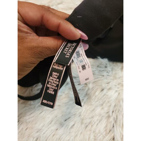 Victoria’s Secret Dream Angles Lined Demi Black Lace Bra 32C Sexy Lingerie $59 - Picture 5 of 5